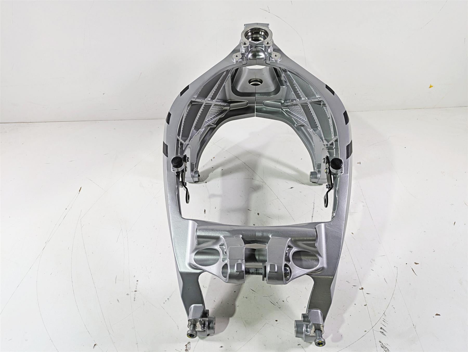 2021 Aprilia RS660 Main Frame Chassis & Front Plate With Salvage Texas Title 2B006475 {{ shop.shopifyCountryName }} - Mototech271