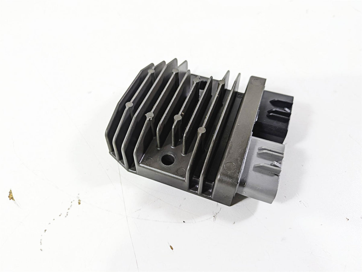 2016 BMW S1000RR K46 Rectifier Voltage Regulator FH020CA 12317718422 {{ shop.shopifyCountryName }} - Mototech271