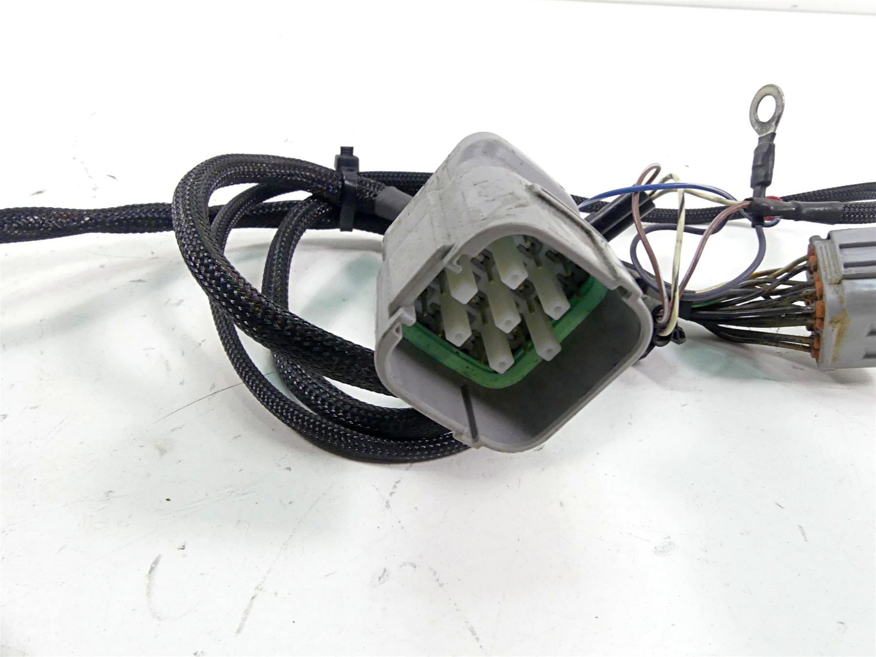 2017 Kawasaki ZX1400 ZX14R Ninja Dynojet Powercommander 5 V + Wiring 17-005 {{ shop.shopifyCountryName }} - Mototech271