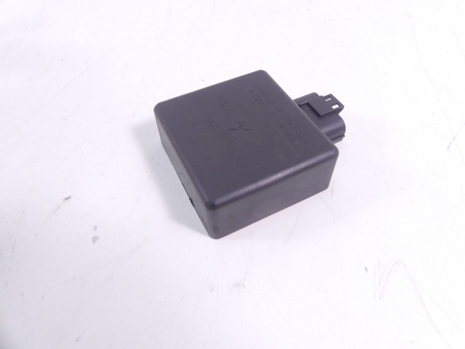 2014 Yamaha Waverunner VXR VX1800 Security Receiver Module Box SKEA5S-02 F8T7317 {{ shop.shopifyCountryName }} - Mototech271