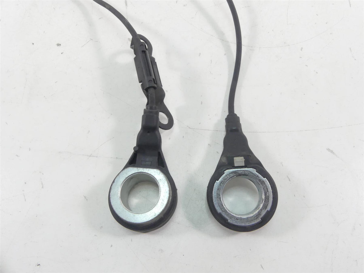 2014 Harley Touring FLHTK Electra Glide Abs Brake Wheel Speed Sensors 32700015 {{ shop.shopifyCountryName }} - Mototech271