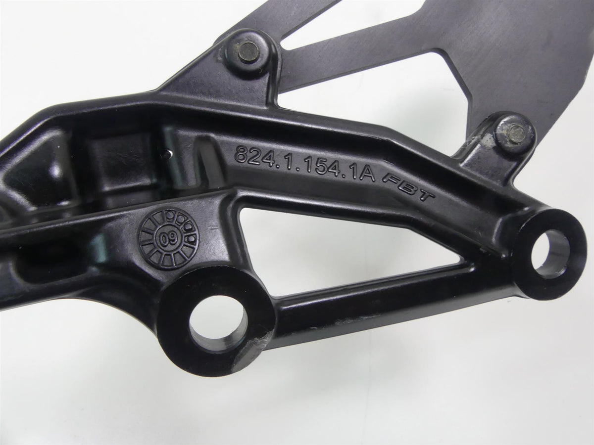 2010 Ducati Streetfighter 1098 S Left Rider Footpeg & Shifter 82411541A {{ shop.shopifyCountryName }} - Mototech271
