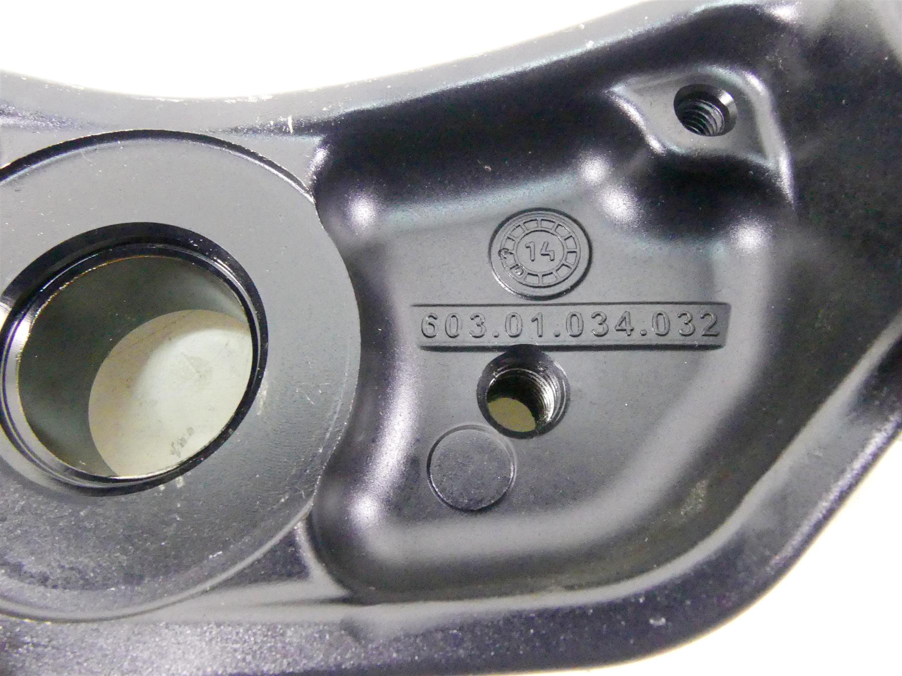 2015 KTM 1290 Adventure Upper Triple Tree Steering Clamp 54mm 60301034032 {{ shop.shopifyCountryName }} - Mototech271