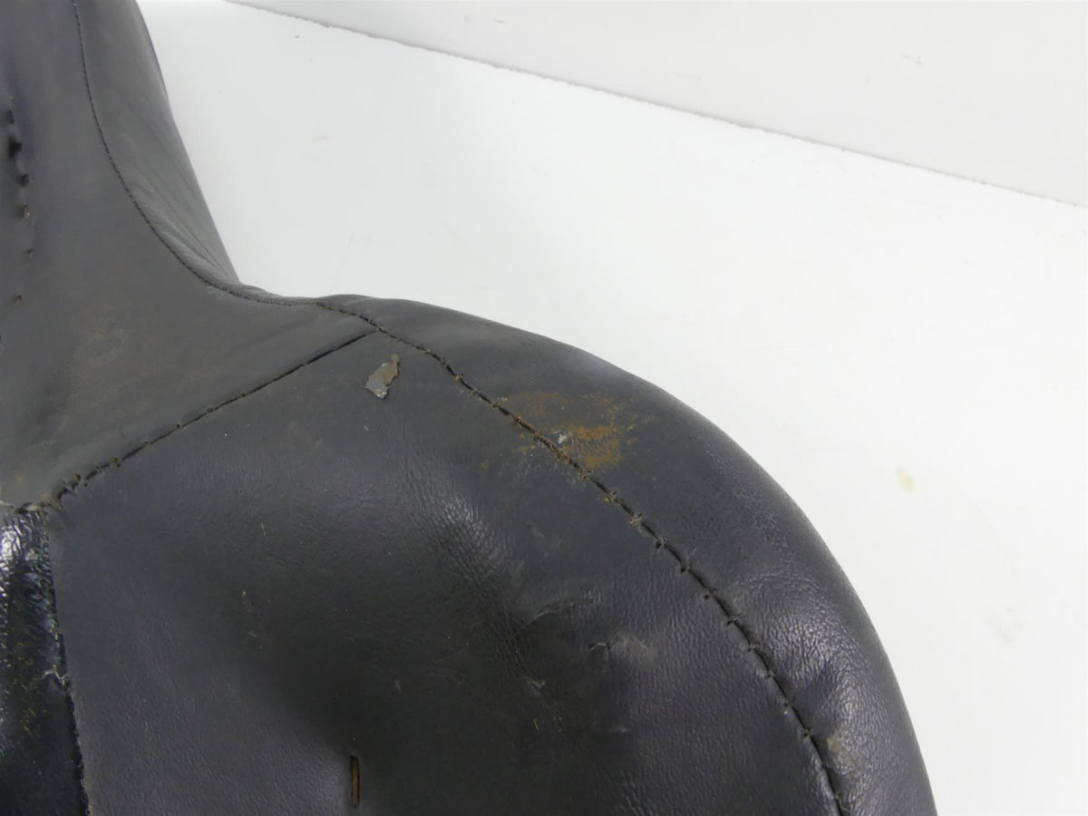 2004 Harley Softail FLSTFI Fat Boy Front Driver Rider Saddle Seat -Read 52218-00 {{ shop.shopifyCountryName }} - Mototech271