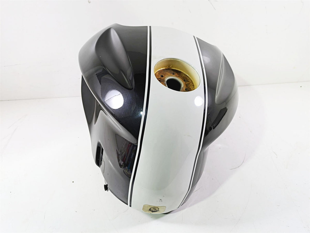 2012 BMW R1200R K27 Fuel Gas Petrol Tank Reservoir - Dents 16118535094 {{ shop.shopifyCountryName }} - Mototech271