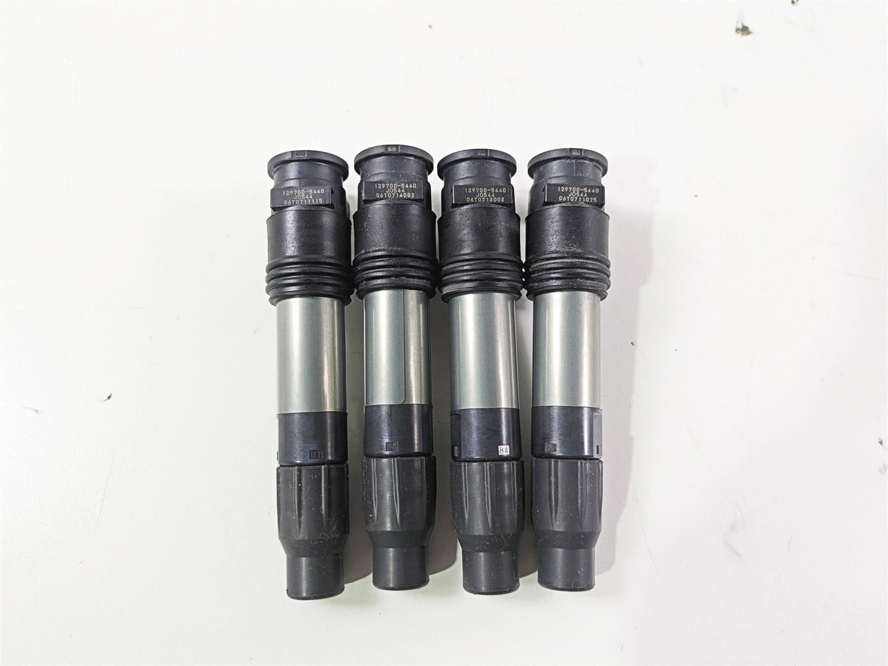 2017 KTM 1290 Super Duke GT Ignition Coil Set 7K Denso 76039006000 129700-5440 {{ shop.shopifyCountryName }} - Mototech271