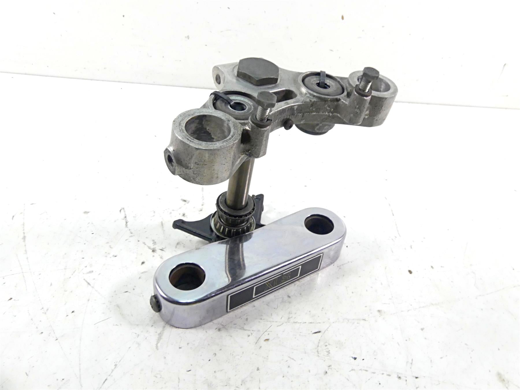 1979 Harley Sportster XLS1000 Roadster Upper & Lower Triple Tree 35mm 45703-78 {{ shop.shopifyCountryName }} - Mototech271