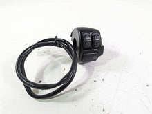 Load image into Gallery viewer, 2019 Harley FLHCS Softail Heritage Right Hand Start Stop Control Switch 71500300 | Mototech271

