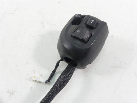 2016 Indian Chief Dark Horse Left Hand Light Horn Blinker Control Switch 4015198 {{ shop.shopifyCountryName }} - Mototech271