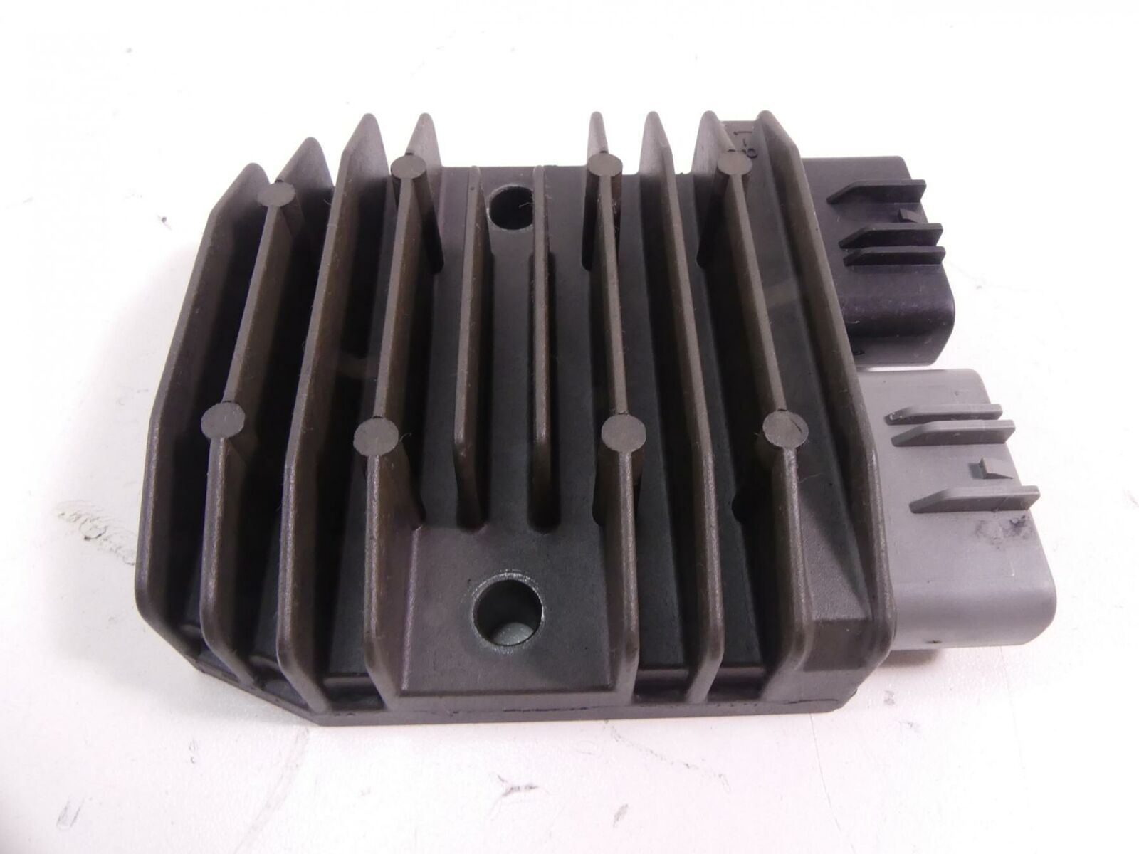 2014 BMW S1000RR K42 HP4 Rectifier Voltage Regulator FH012DA 12317718422 {{ shop.shopifyCountryName }} - Mototech271