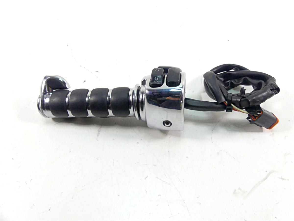 2002 Harley FLSTCI Softail Heritage Chrome Right Hand Control Switch 71684-06A {{ shop.shopifyCountryName }} - Mototech271