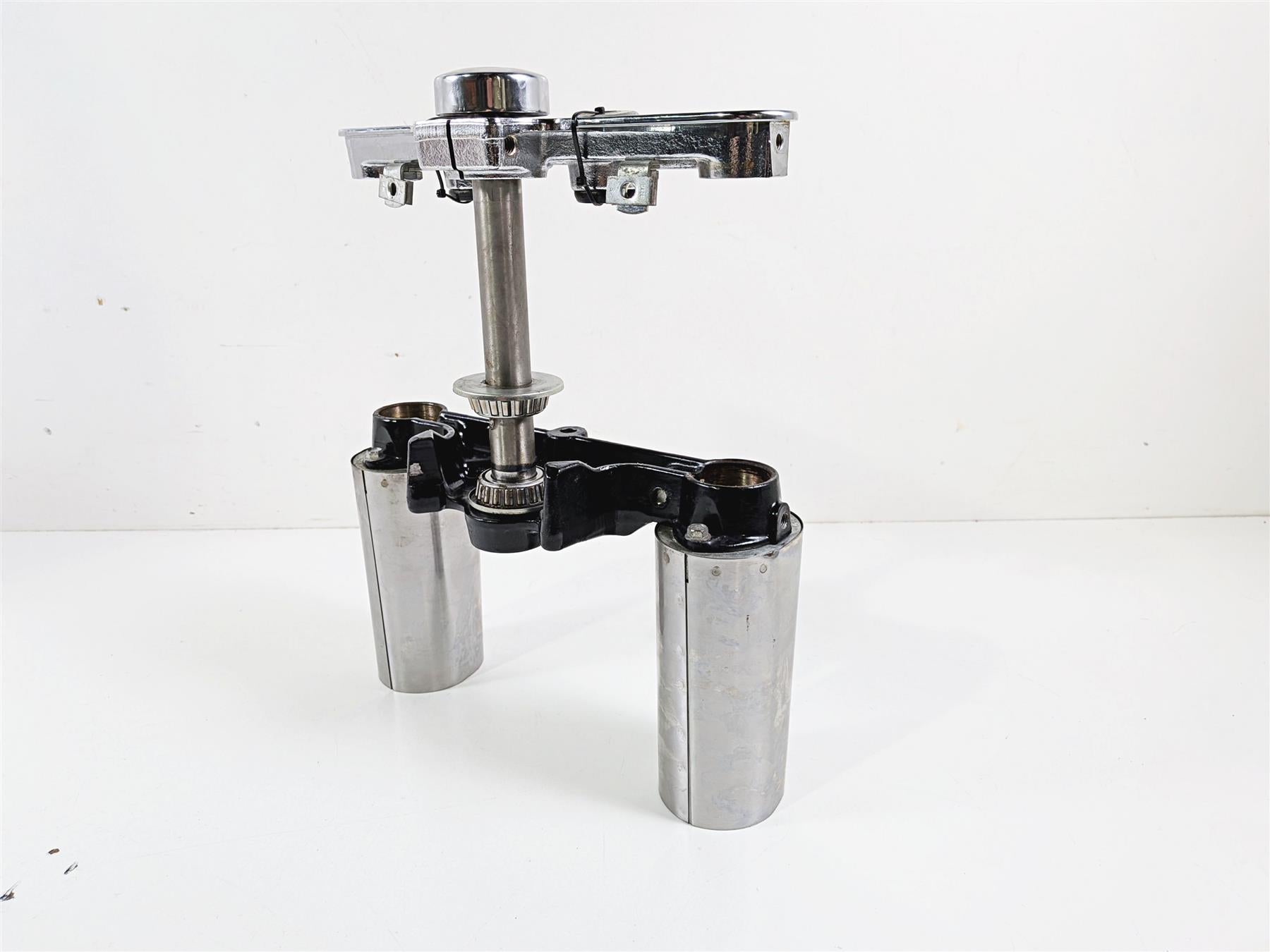 2012 Harley Softail FLSTF Fat Boy Upper Lower Triple Tree Set 45605-00A 45456-86 {{ shop.shopifyCountryName }} - Mototech271