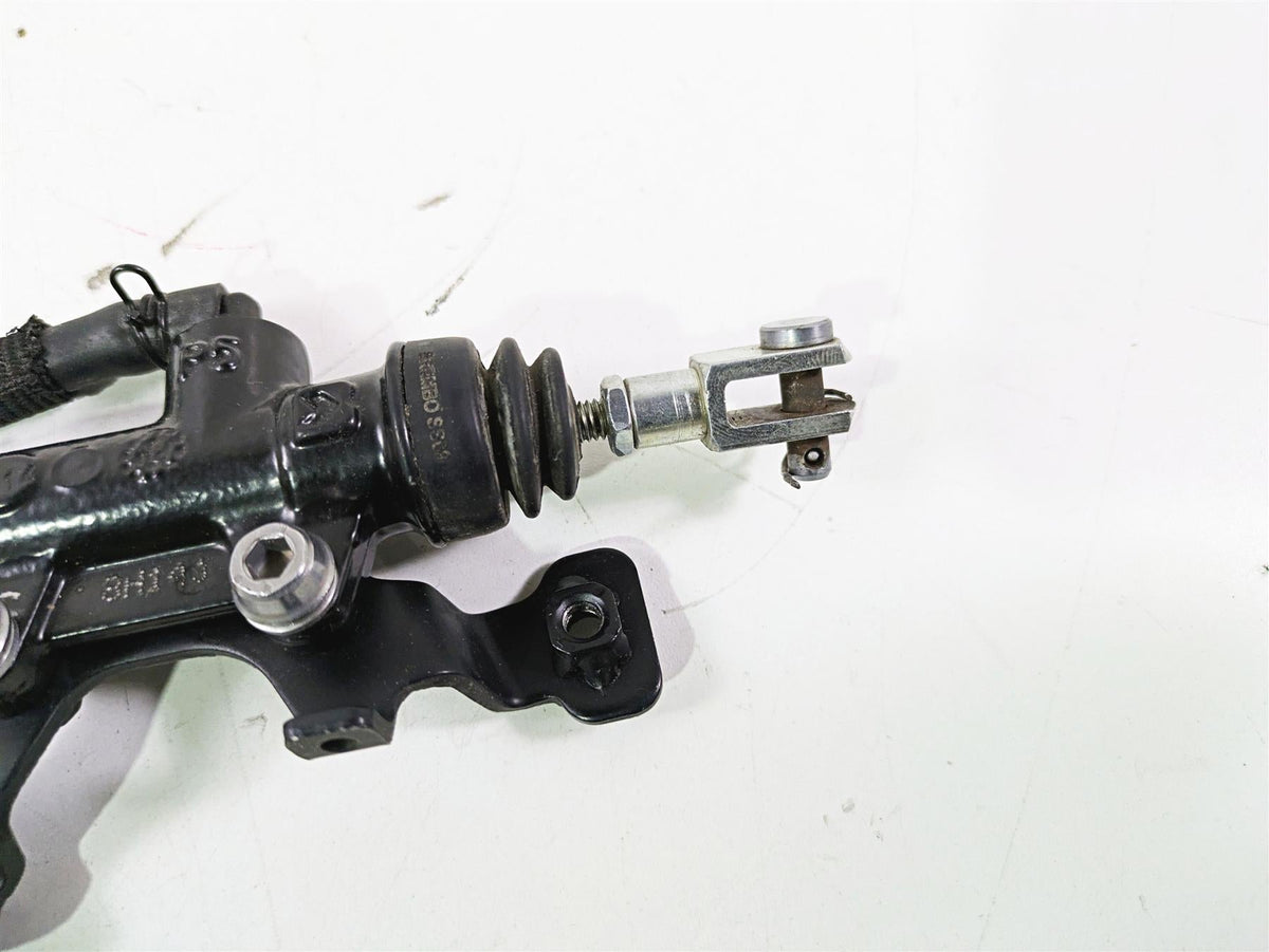 2019 BMW G310GS K02 Rear Brake Master Cylinder + Reservoir 34318560098 {{ shop.shopifyCountryName }} - Mototech271
