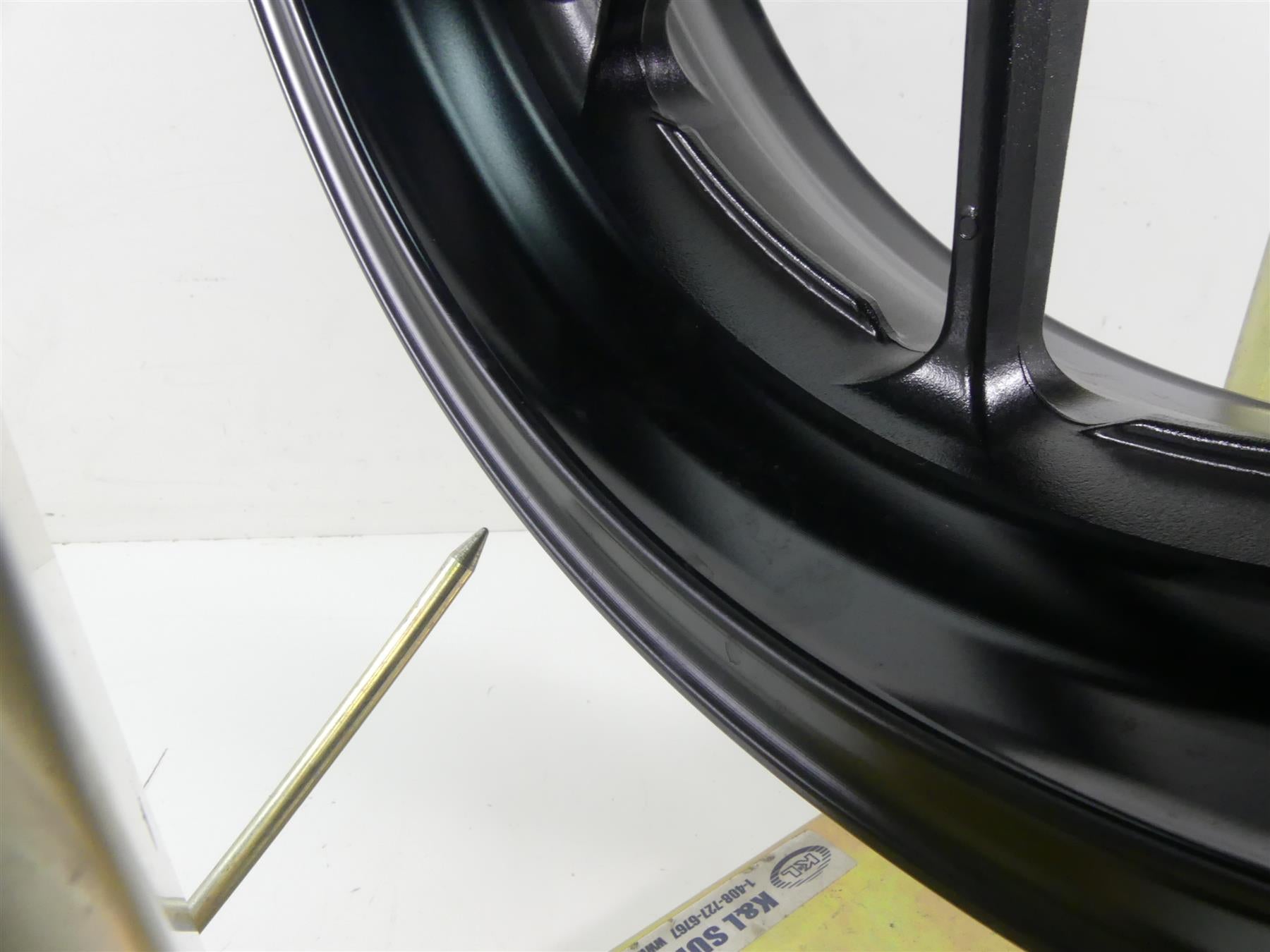 2015 Yamaha MT09 FZ09 Straight Rear Wheel Rim 17x5.5 -Read 1RC-25338-00-00 {{ shop.shopifyCountryName }} - Mototech271