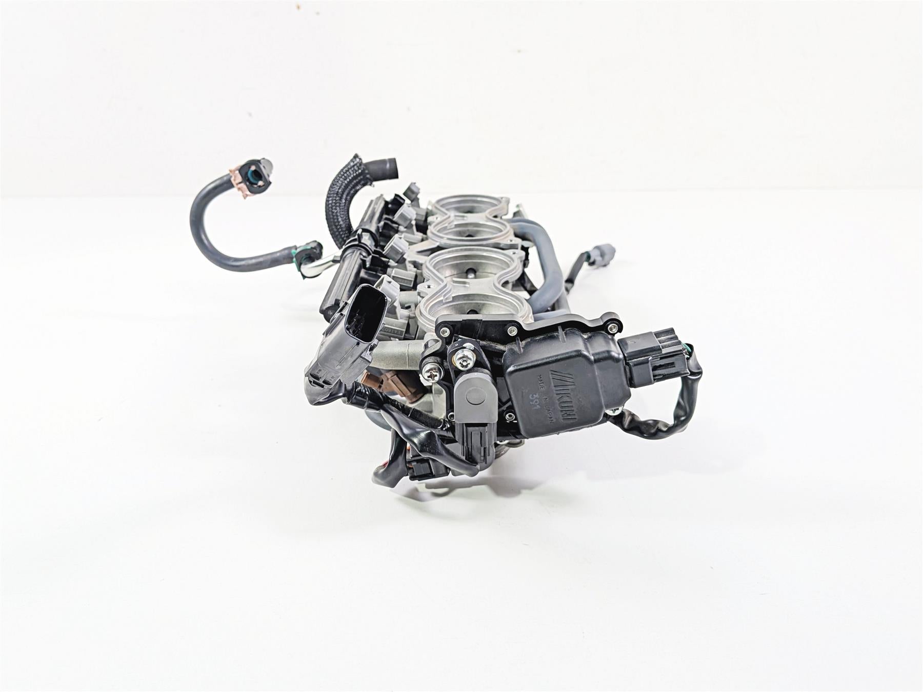 2024 Suzuki GSXR600 Throttle Body Bodies Mikuni 2K Only -Video 13406-14J01 {{ shop.shopifyCountryName }} - Mototech271