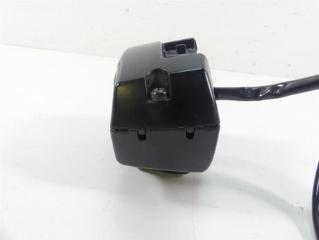 2016 Harley Touring FLHR Road King Right Hand Control Switch 71500127C {{ shop.shopifyCountryName }} - Mototech271