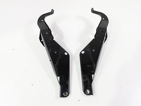 2011 Harley Touring FLHTCUSE CVO E-Glide Front Fairing Mount Holder Set 58938-96 {{ shop.shopifyCountryName }} - Mototech271