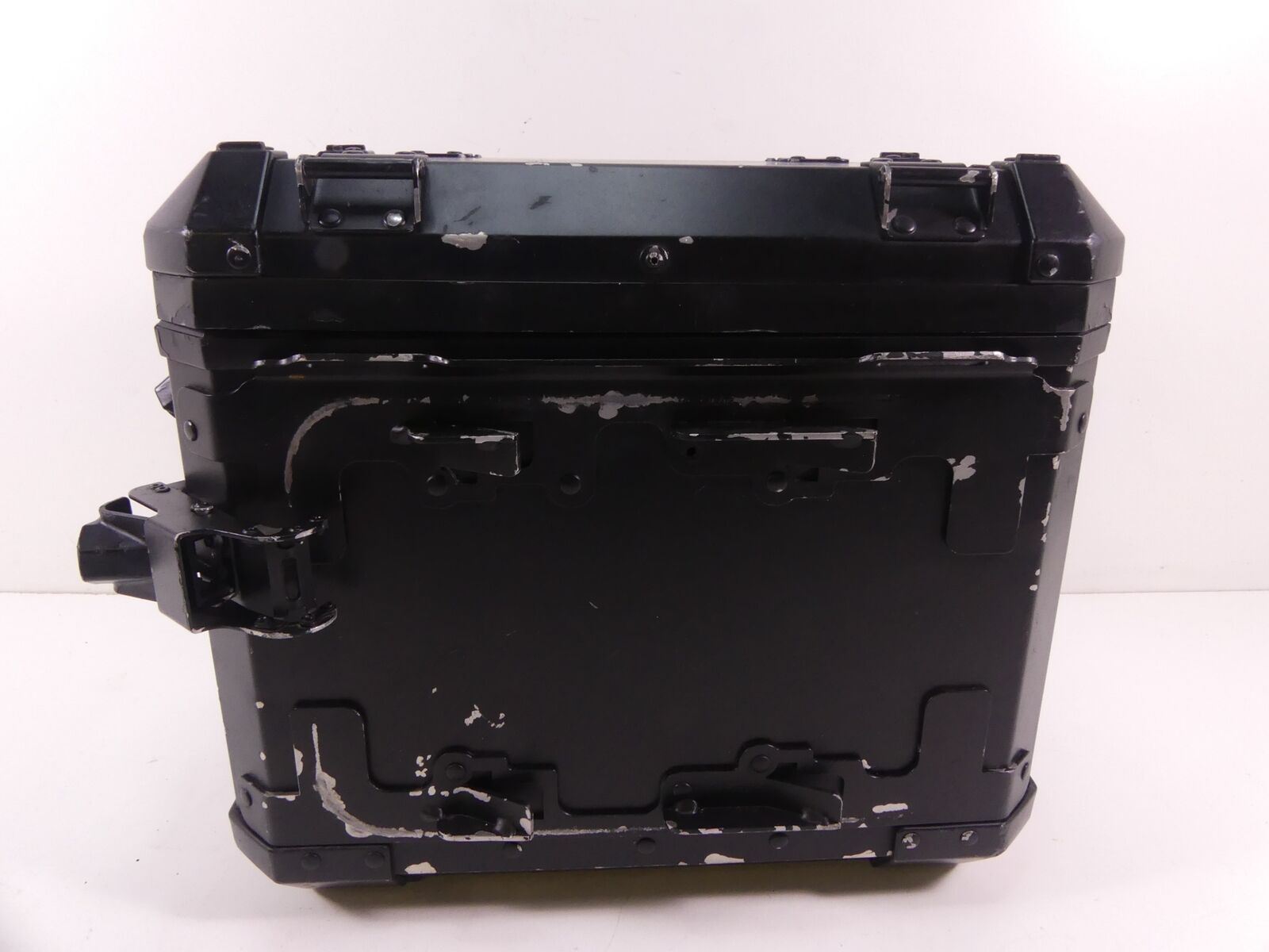 2010 BMW R1200GS Adventure K255 Right Saddlebag Saddle Bag Case 77418566458 {{ shop.shopifyCountryName }} - Mototech271
