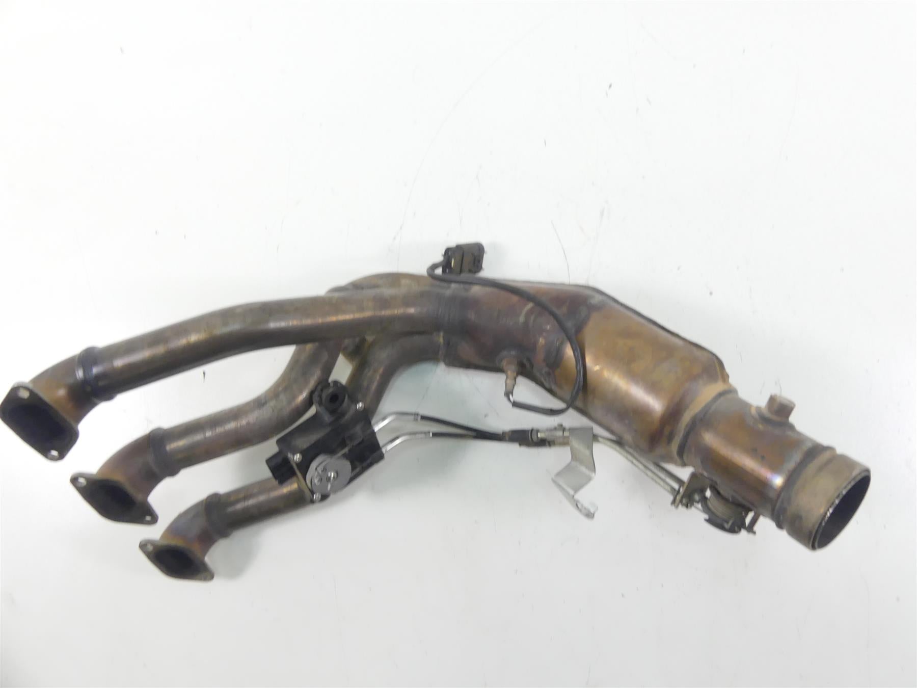 2018 Mv Agusta Brutale 800 RR Exhaust Header Manifold & Servo Motor 8000C3523 {{ shop.shopifyCountryName }} - Mototech271