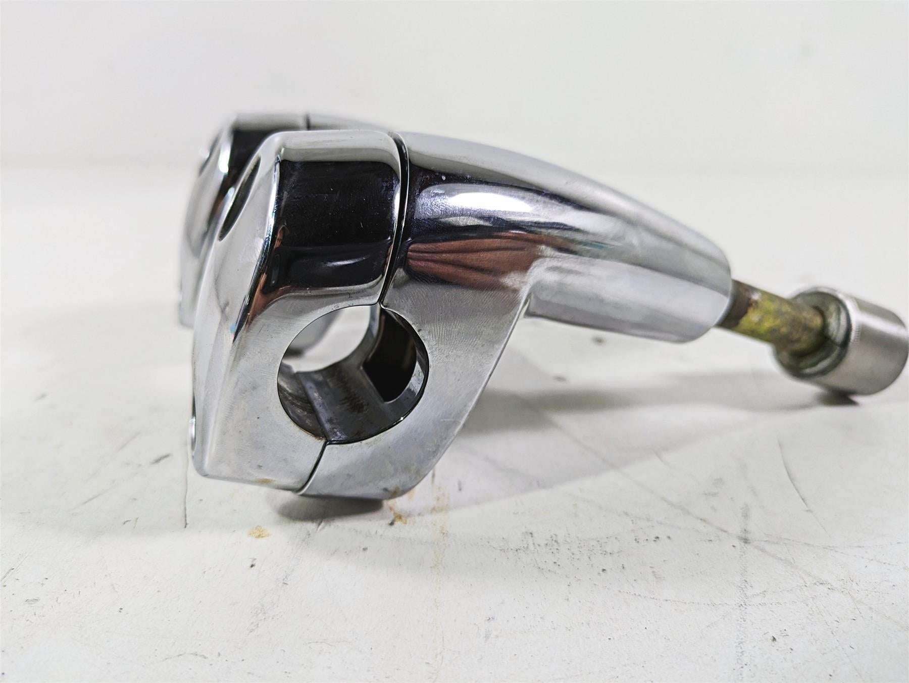 2012 Harley FLD Dyna Switchback Handlebar Chrome Riser & Extensions 55900004 55900005 {{ shop.shopifyCountryName }} - Mototech271