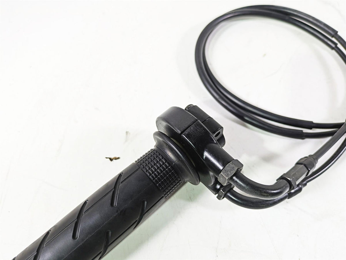 2008 Honda CBR1000RR SC59 Right Hand Throttle Grip & Cables Set 53140-MCF-305 {{ shop.shopifyCountryName }} - Mototech271