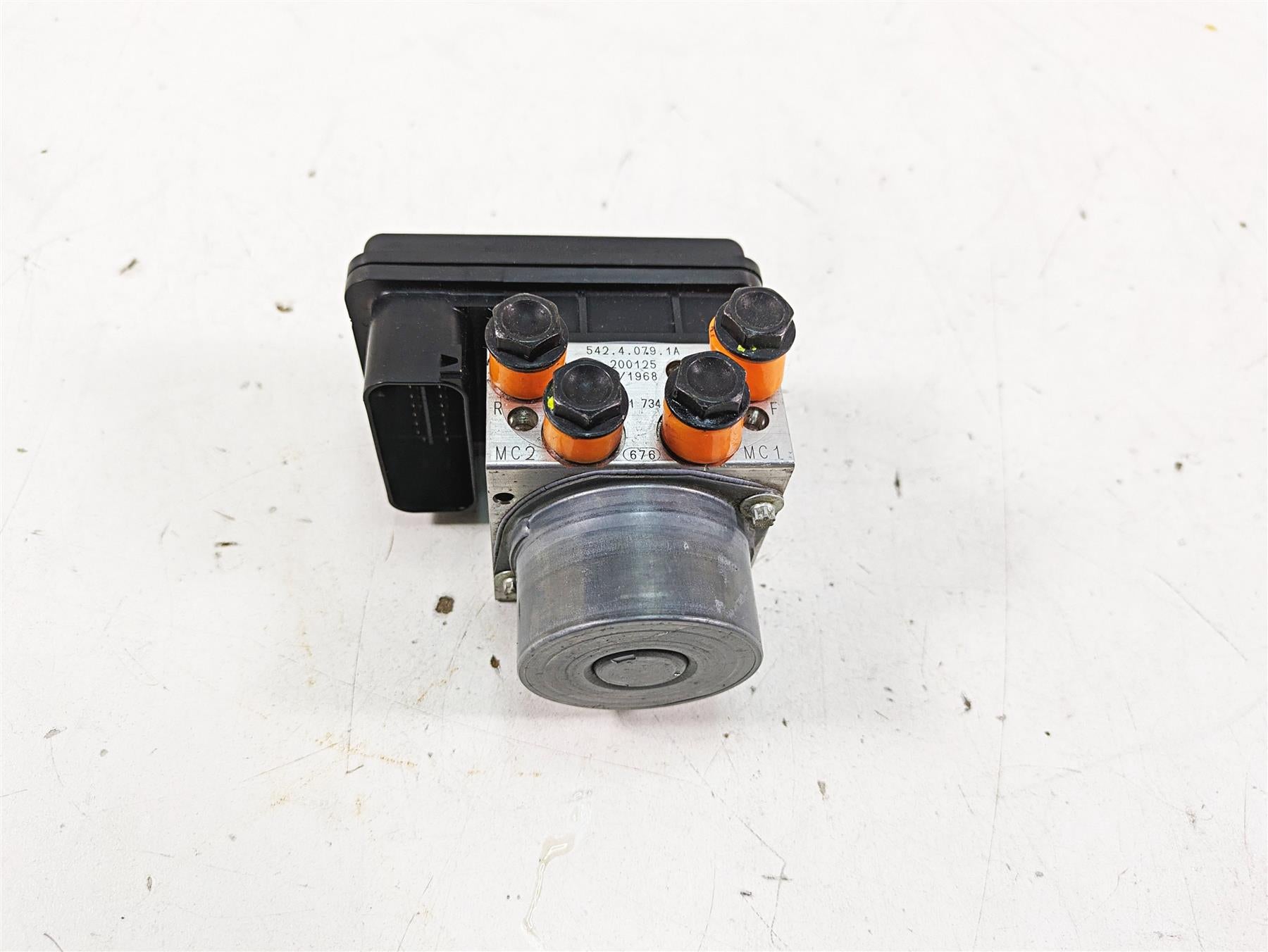 2020 Ducati Scrambler 1100 Sport Pro Abs Control Module Pump 54240801A {{ shop.shopifyCountryName }} - Mototech271