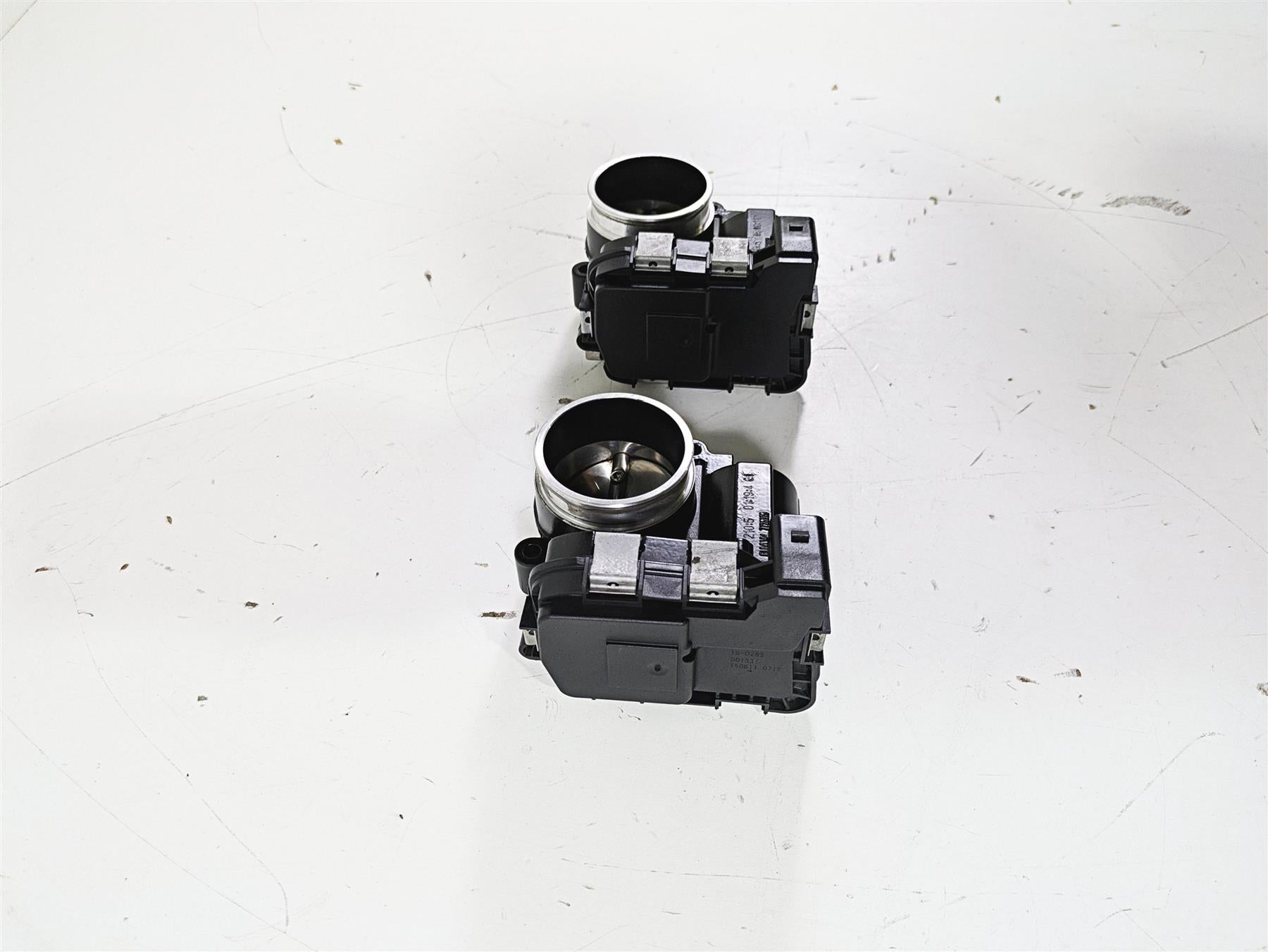 2016 BMW R1200GS GSW K50 Throttle Body Bodies Set 13548564959 {{ shop.shopifyCountryName }} - Mototech271