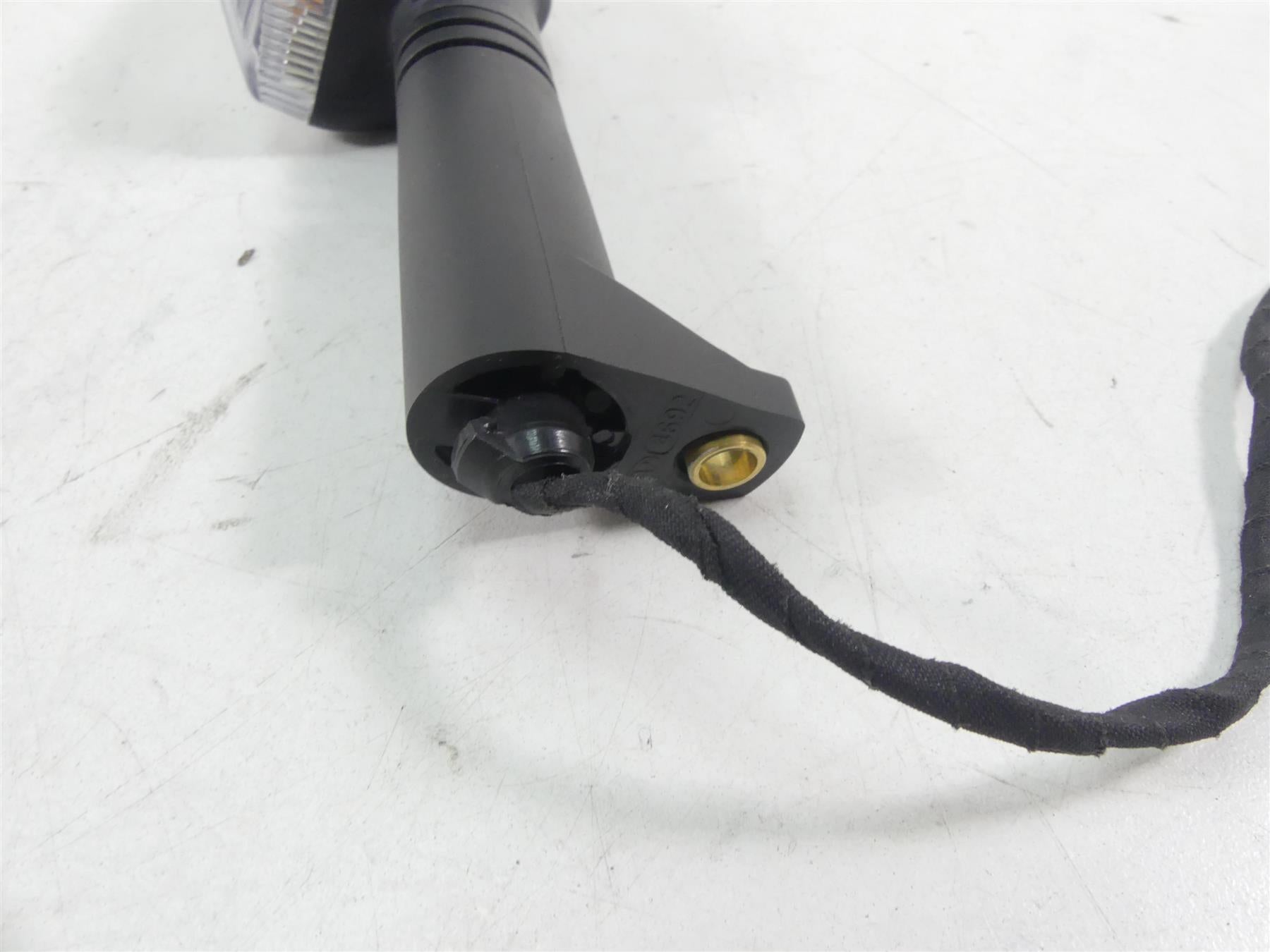 2017 BMW R1200GS GSW K50 Front Right Blinker Turn Signal 63138534353 {{ shop.shopifyCountryName }} - Mototech271