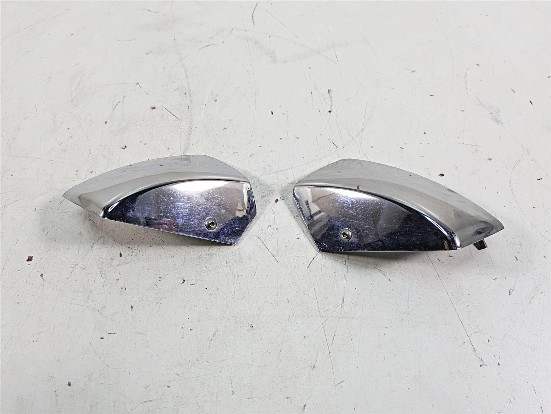 2013 Moto Guzzi V7 750 Stone Throttle Body Chrome Cover Set 978938 978939 {{ shop.shopifyCountryName }} - Mototech271