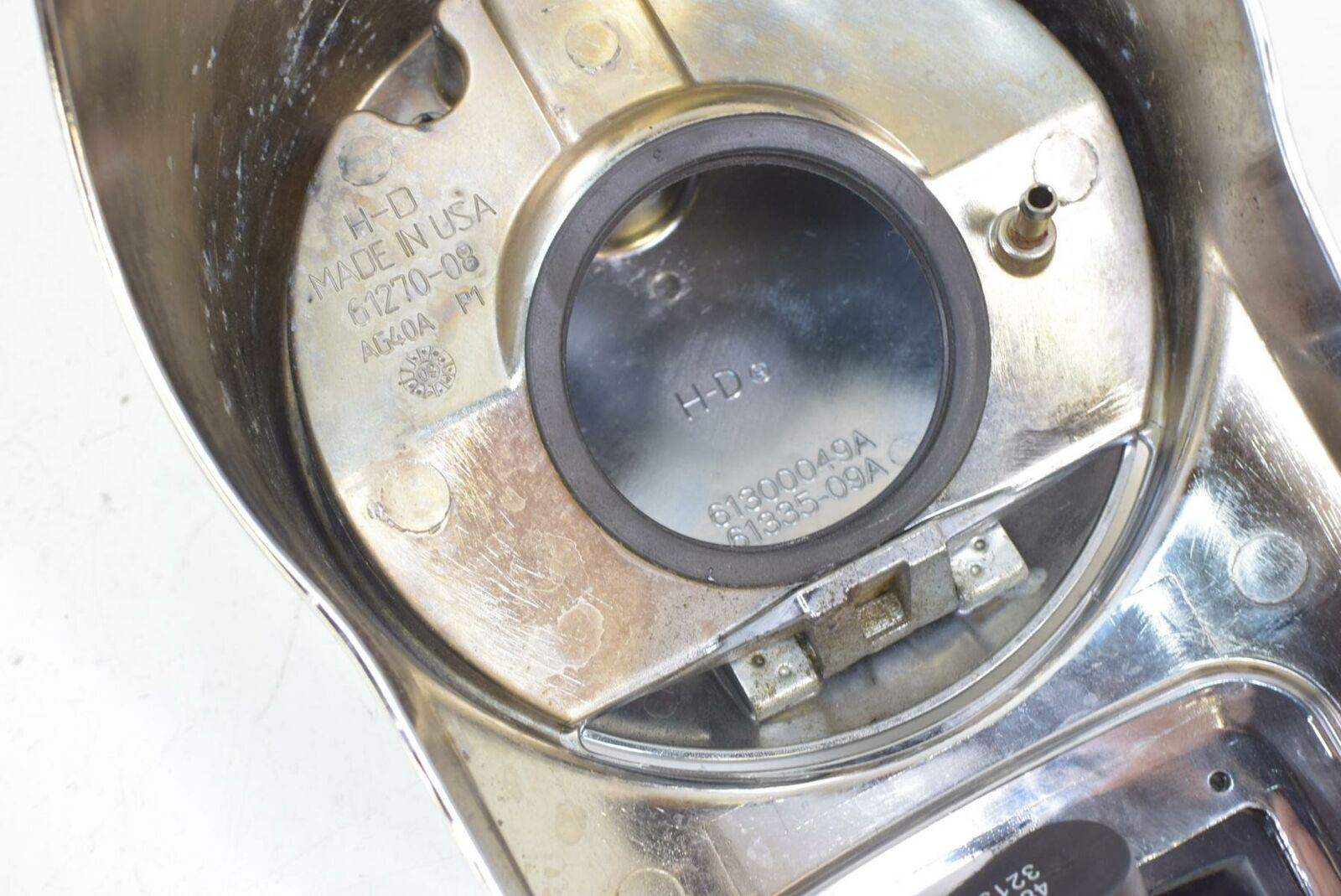 2010 Harley Touring FLHTCU Electra Glide Gas Tank Dash Cover 61270-08 {{ shop.shopifyCountryName }} - Mototech271