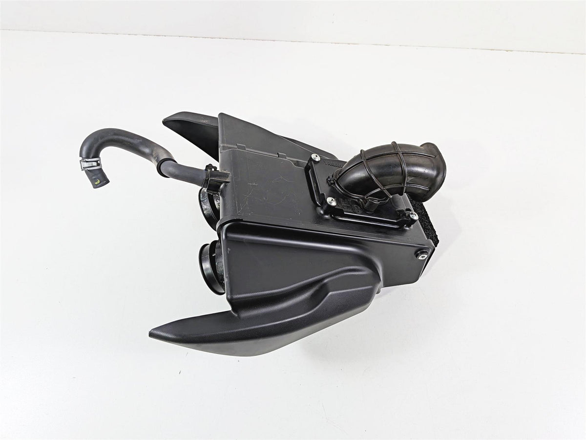2025 Yamaha YZF R7 Air Box Cleaner Breather Filter 1WS-14401-00-00 {{ shop.shopifyCountryName }} - Mototech271