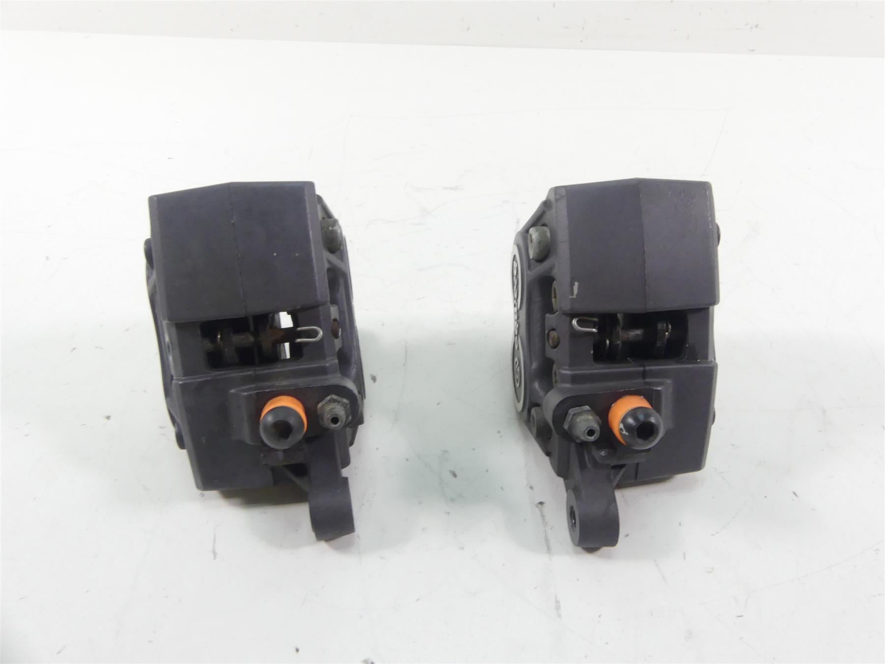 2001 BMW R1150 GS R21 Front Brembo Brake Caliper Set 34112333111 {{ shop.shopifyCountryName }} - Mototech271