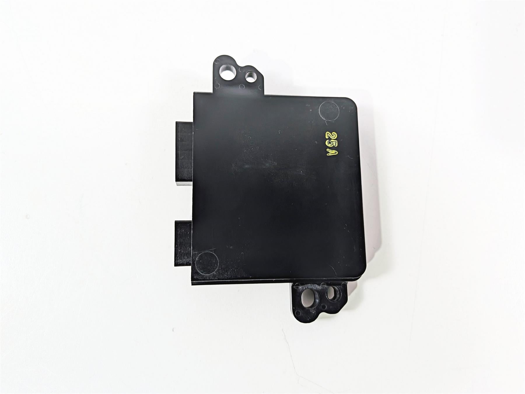 2022 Yamaha YZF R1 R1M RN65 Light Control Unit Module 2PP-85490-00-Mototech271