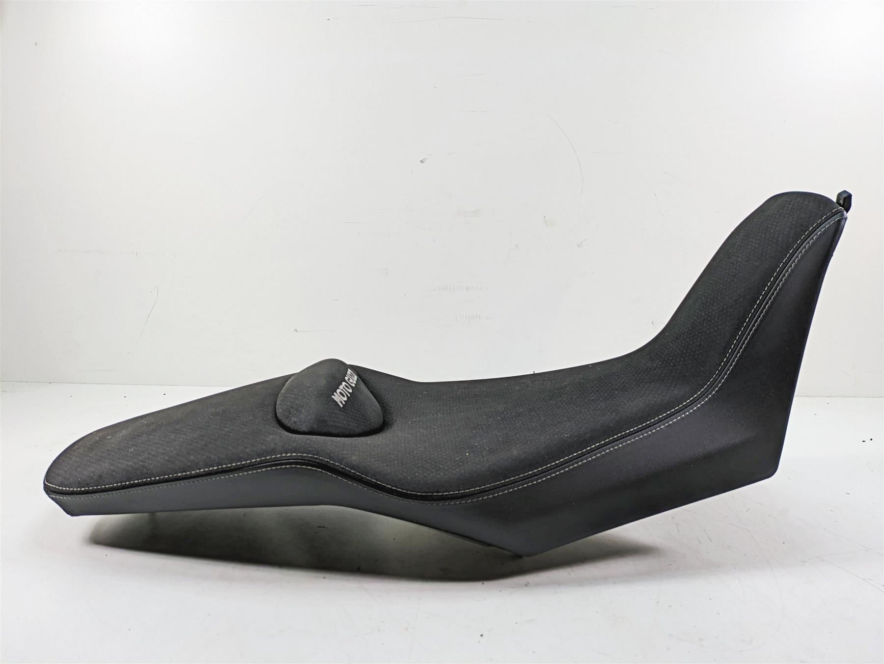 2020 Moto Guzzi V85 TT Adventure Duo Driver Rider Seat Saddle 2B005099000C2 {{ shop.shopifyCountryName }} - Mototech271