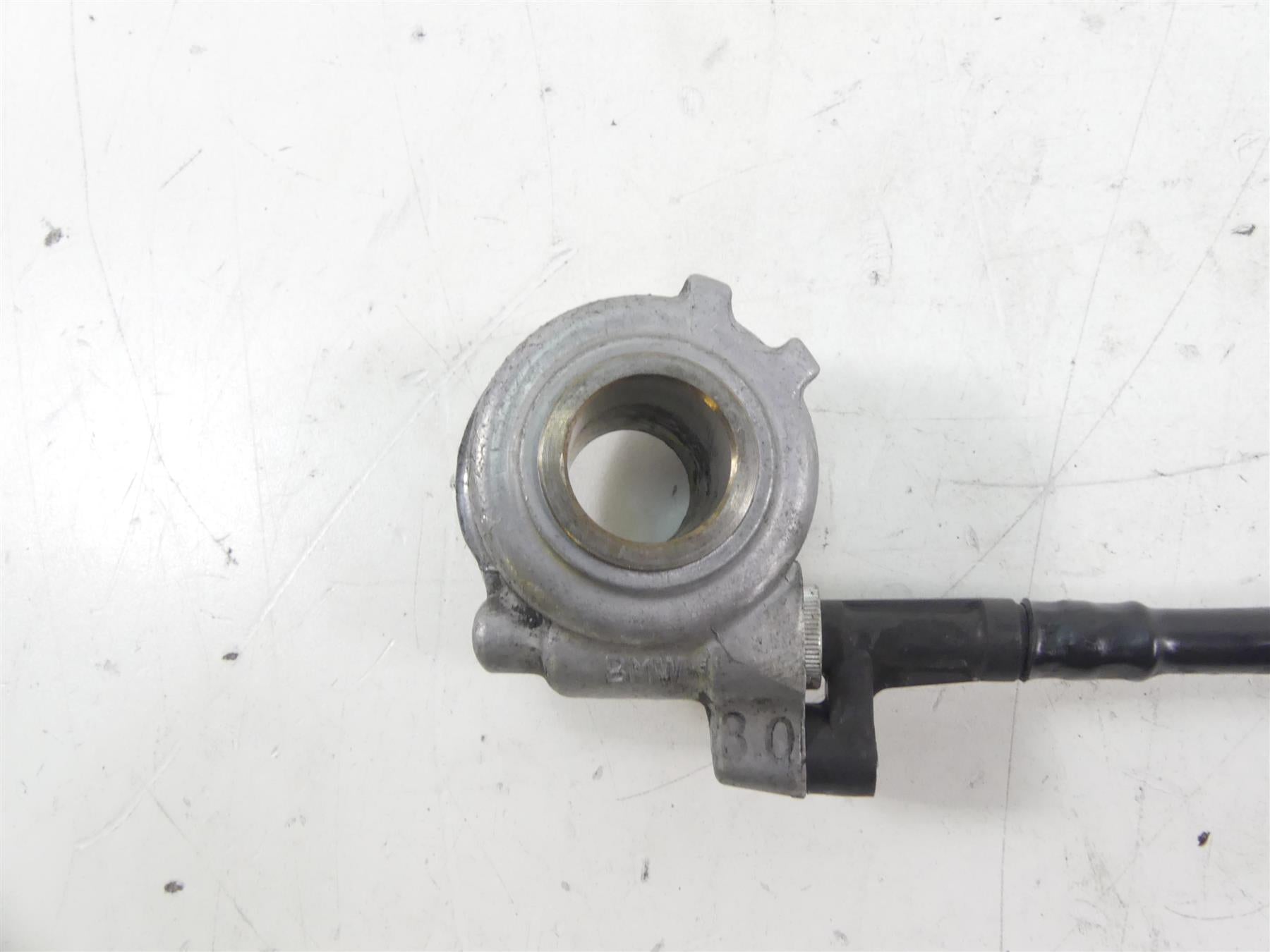 2003 BMW R1150 GS R21 Speedometer Speedo Drive Gear & Cable 62122306287 {{ shop.shopifyCountryName }} - Mototech271