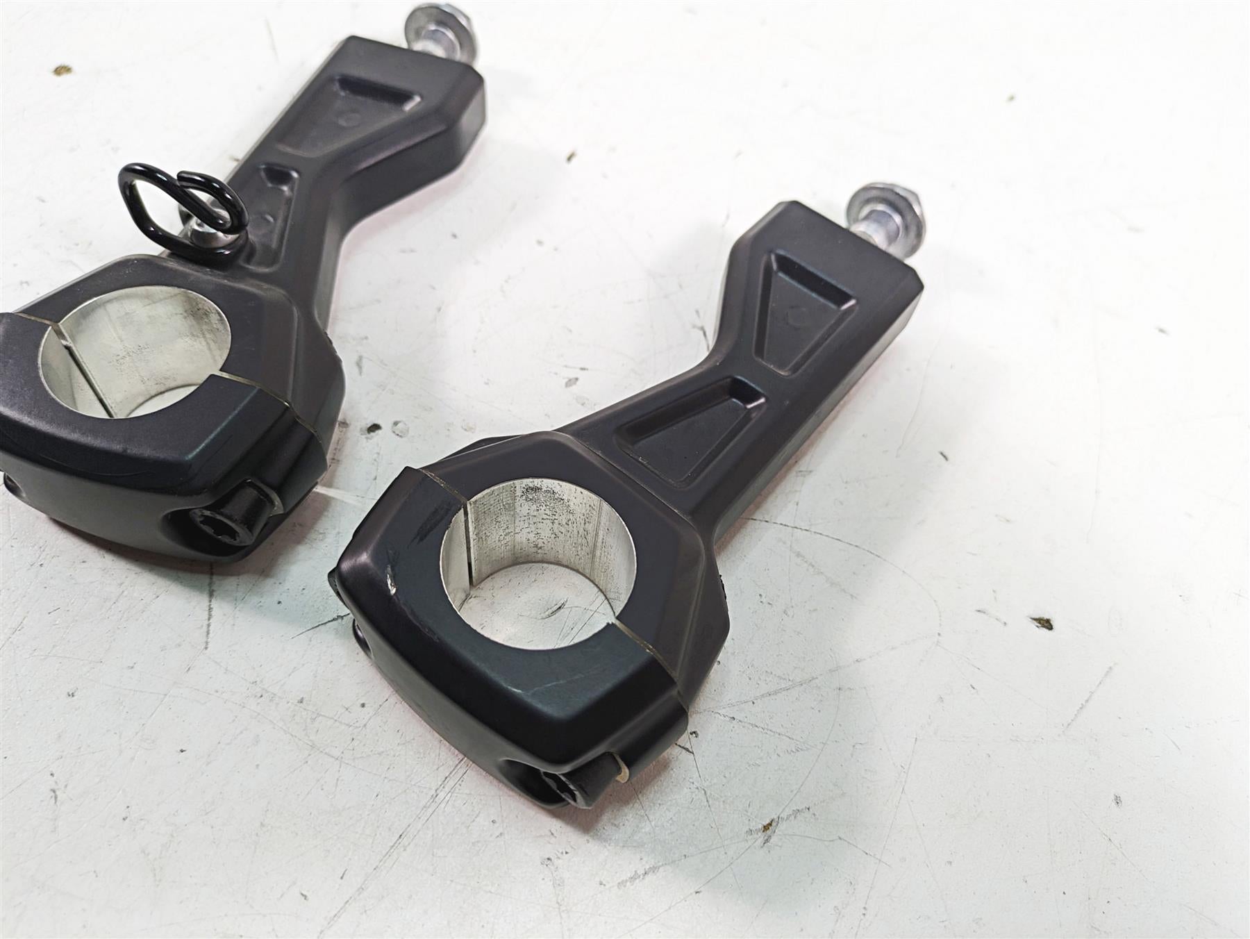 2022 Harley RA1250 S Pan America Handlebar Riser Holder Clamp Set 55900191 {{ shop.shopifyCountryName }} - Mototech271