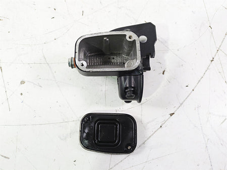 2016 Harley FLSTC Softail Heritage Front Brake Master Cylinder 41700233 {{ shop.shopifyCountryName }} - Mototech271
