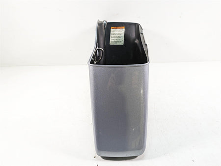 2020 Harley Touring FLHX Street Glide Right Lower Saddlebag Bottom 90200412 {{ shop.shopifyCountryName }} - Mototech271