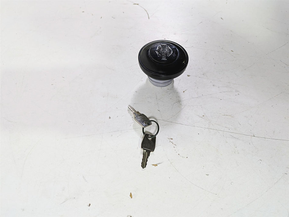 2018 Harley Softail FXFBS Fat Bob Fuel Tank Gas Cap + Key Set 61100124A {{ shop.shopifyCountryName }} - Mototech271