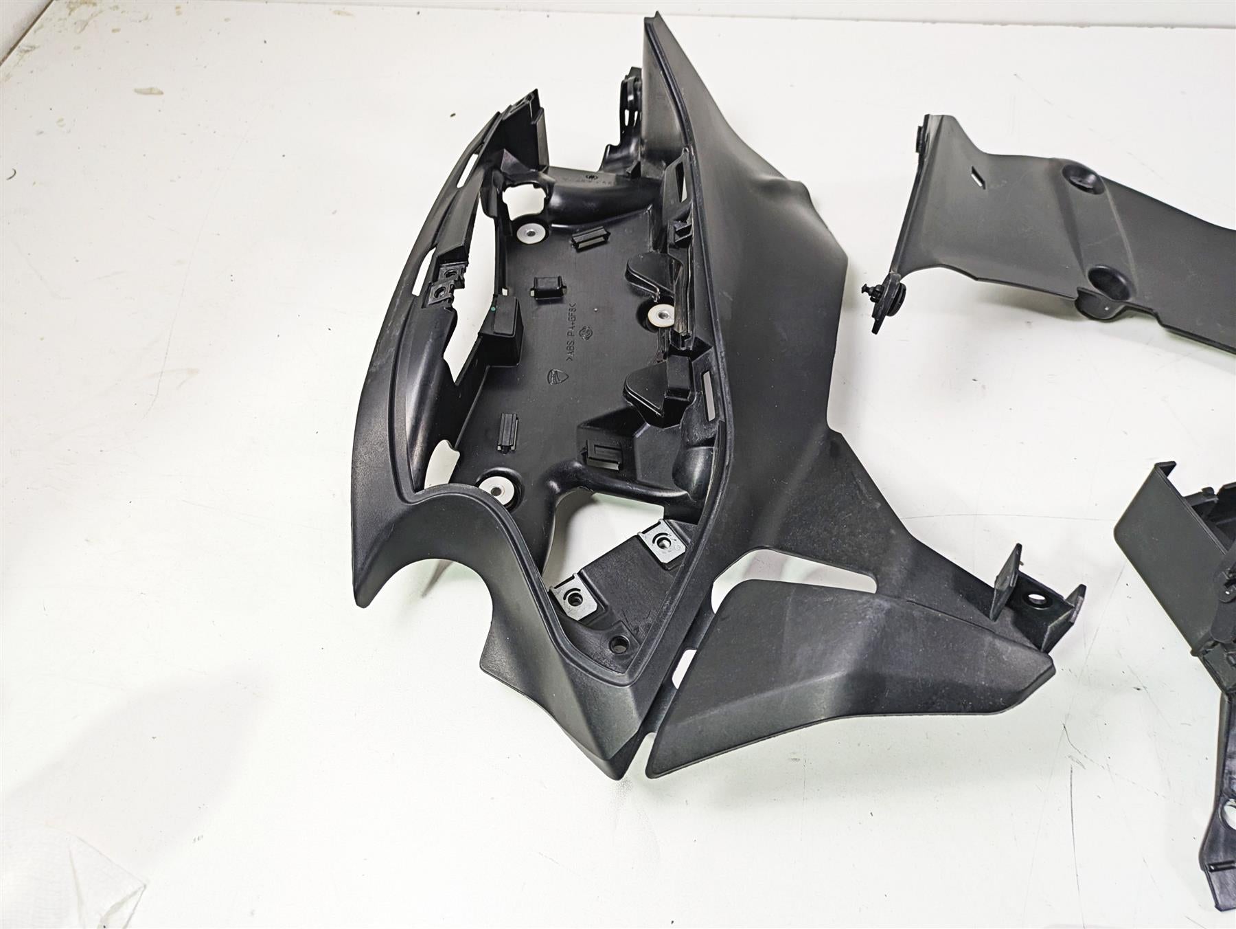 2015 Ducati Panigale 1299 S Black Molded Infill Cover Fairings Set 8291B801A {{ shop.shopifyCountryName }} - Mototech271