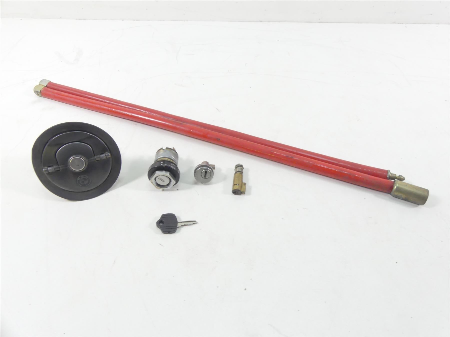 1978 BMW R100 S (2474) Ignition Switch Key Lock Fuel Gas Tank Lid 51251243273 | Mototech271