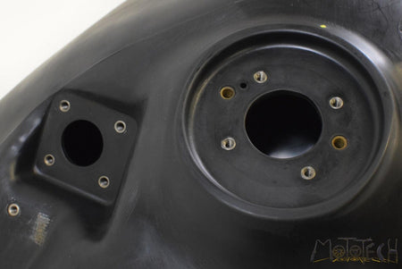 2016 Aprilia CAPONORD 1200 RALLY Fuel Gas Petrol Tank Reservoir B045320 {{ shop.shopifyCountryName }} - Mototech271