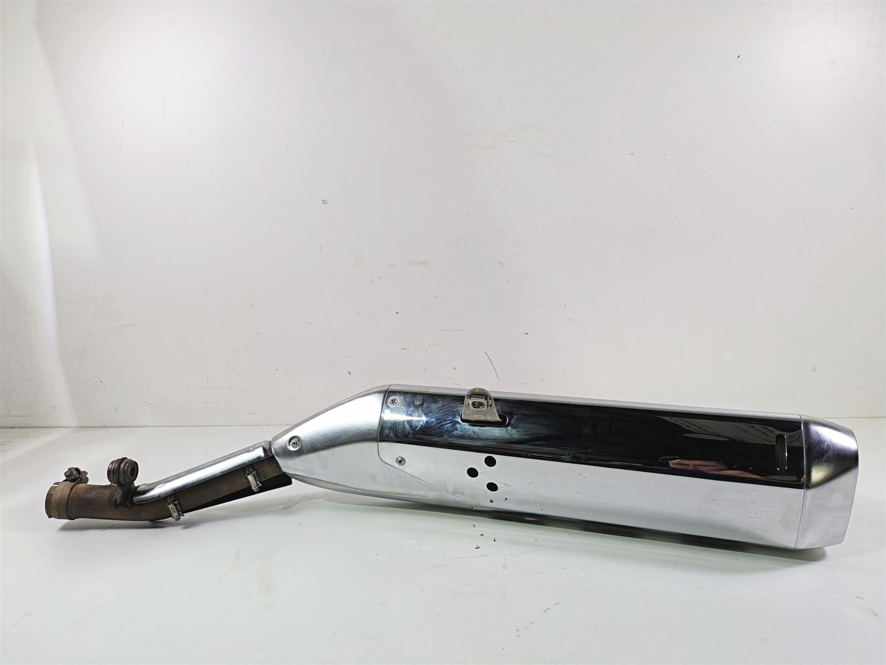 2014 BMW K1600 GTL K48 Right Exhaust Pipe Muffler Silencer Chrome 18127723444 {{ shop.shopifyCountryName }} - Mototech271