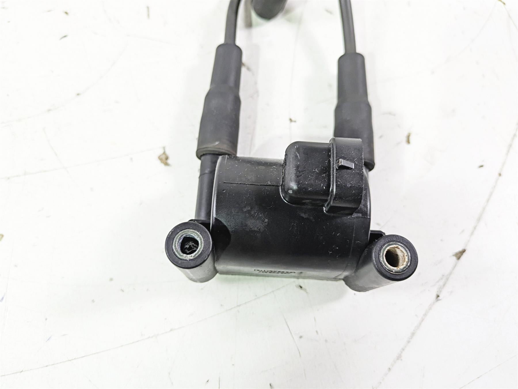 2016 Harley FLSTC Softail Heritage Ignition Coil & Chrome Cover 31696-07A {{ shop.shopifyCountryName }} - Mototech271