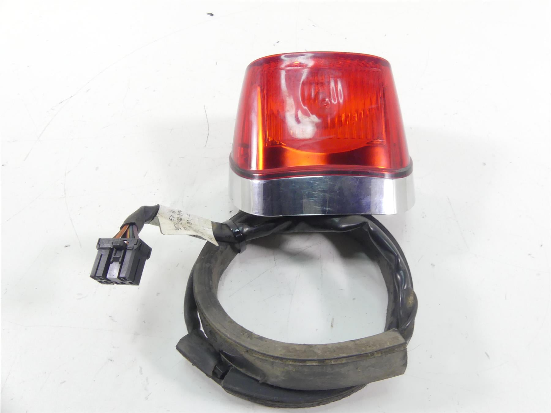 2015 Harley FLD Dyna Switchback Taillight Tail Light Lamp 73381-12 {{ shop.shopifyCountryName }} - Mototech271