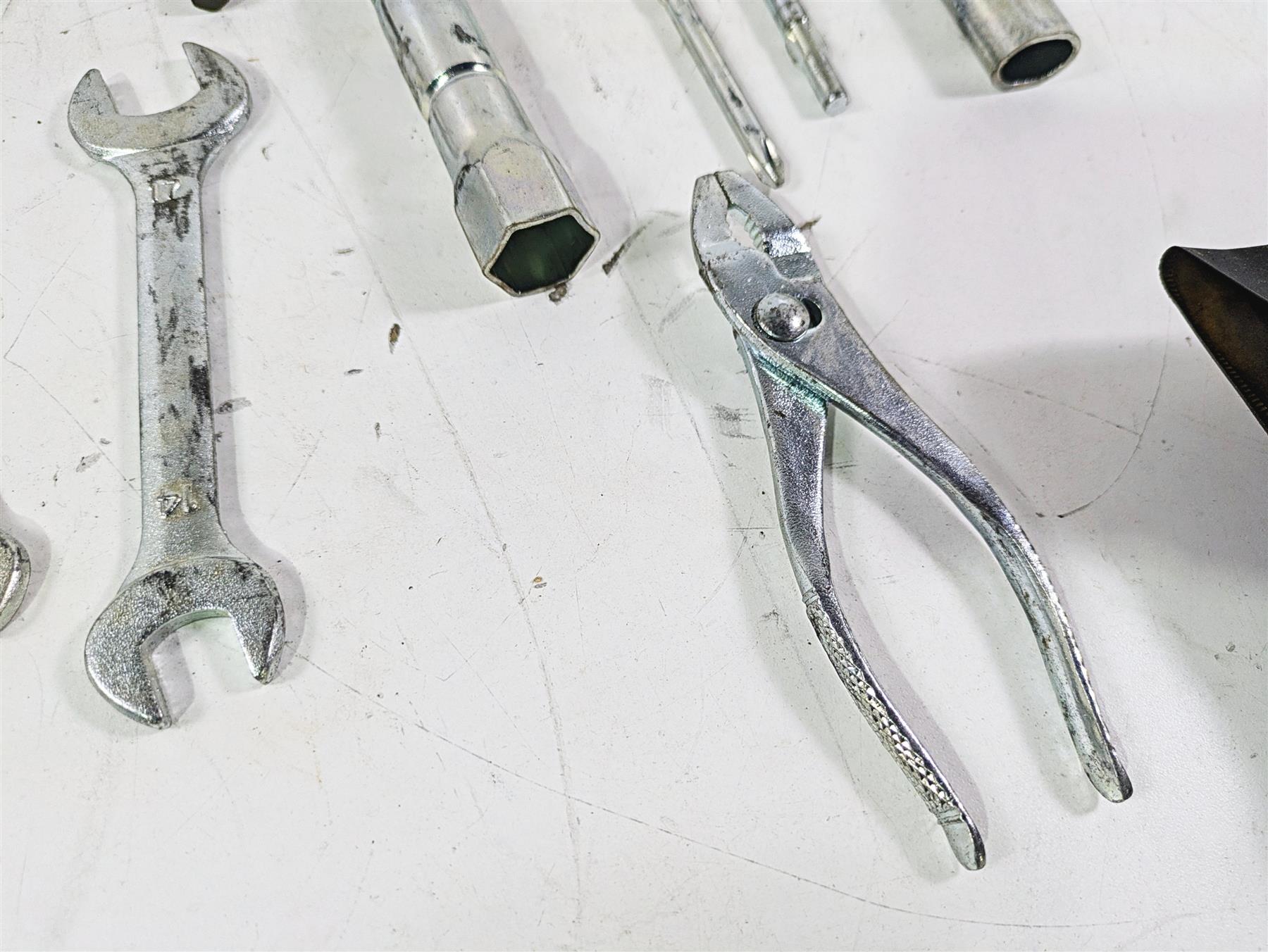 2004 Yamaha XVZ1300 Royal Star Oem Tool Kit Set Bag Wrenches Pliers {{ shop.shopifyCountryName }} - Mototech271