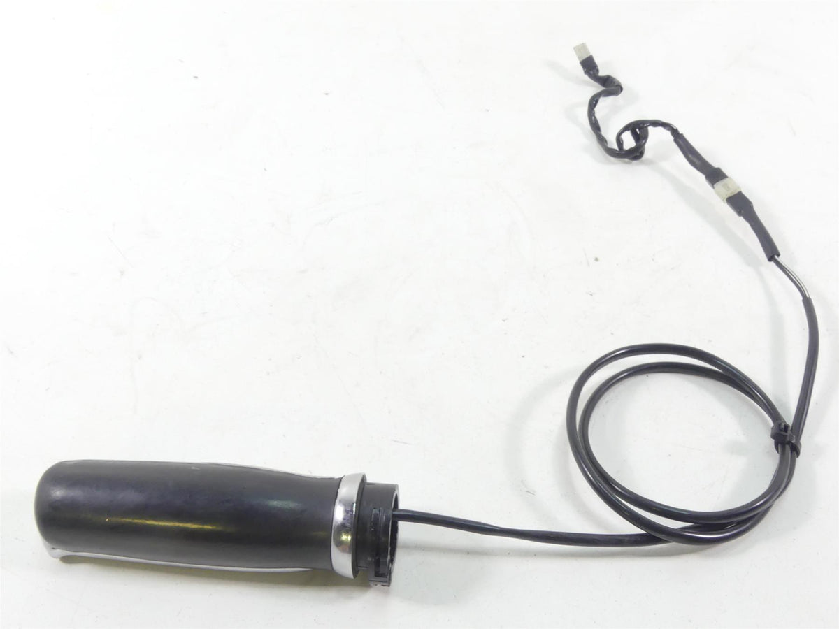 2004 Harley FLHTC SE CVO Electra Glide Right Hand Heated Throttle Grip 56201-04 {{ shop.shopifyCountryName }} - Mototech271