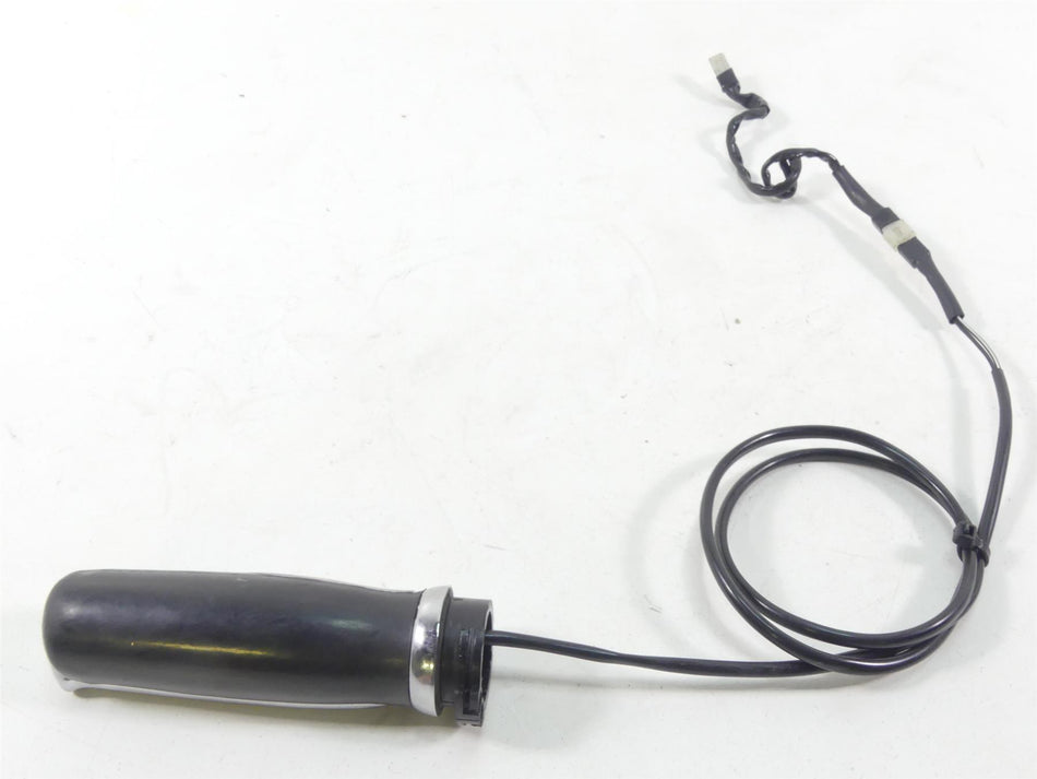 2004 Harley FLHTC SE CVO Electra Glide Right Hand Heated Throttle Grip 56201-04 {{ shop.shopifyCountryName }} - Mototech271