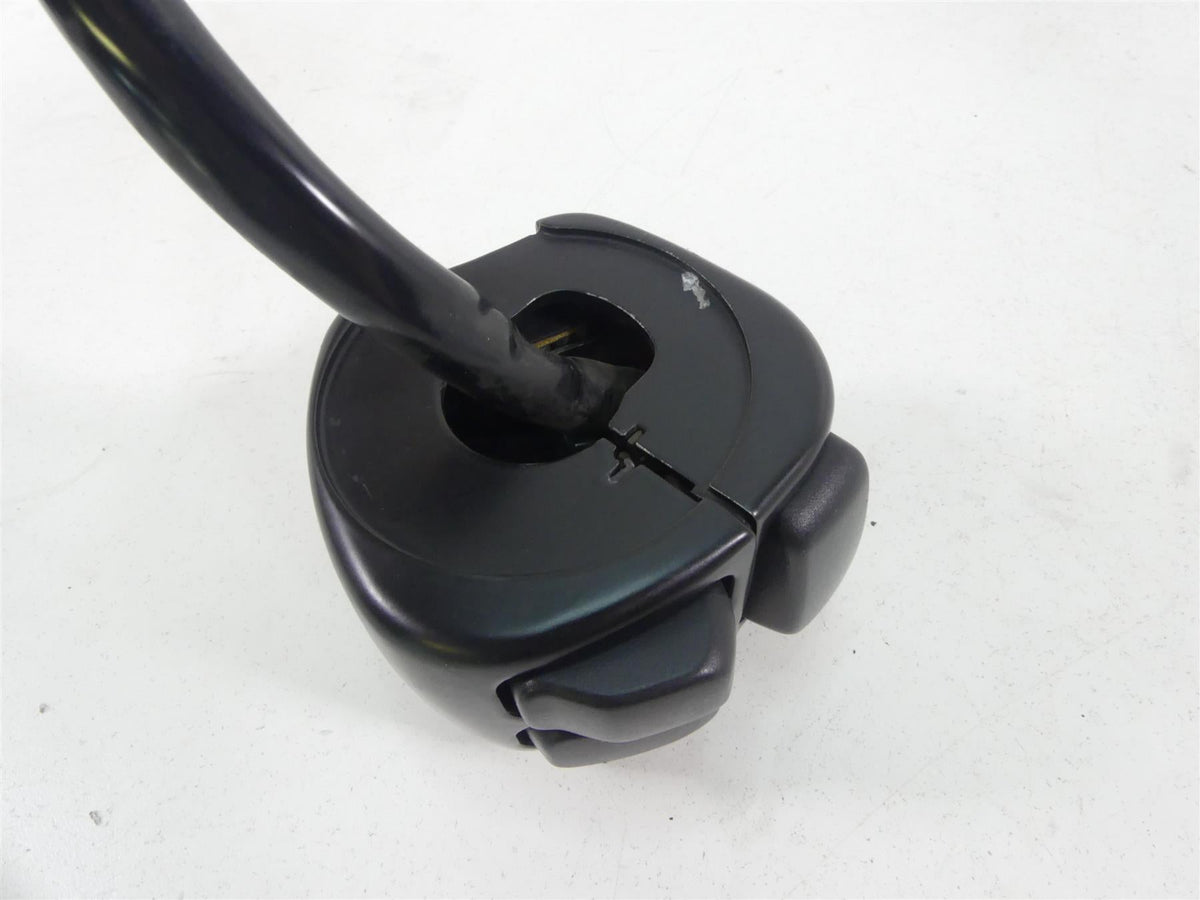 2015 Harley VRSCF Muscle Rod Left Blinker Lights Hand Control Switch 71682-06A {{ shop.shopifyCountryName }} - Mototech271