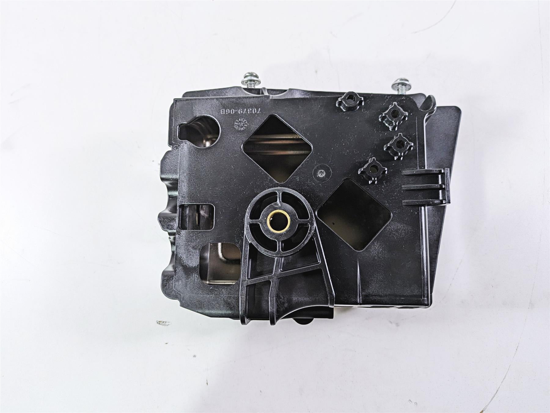 2014 Harley FXDL Dyna Low Rider Battery Tray & Chrome Cover 61300151 70379-06B {{ shop.shopifyCountryName }} - Mototech271